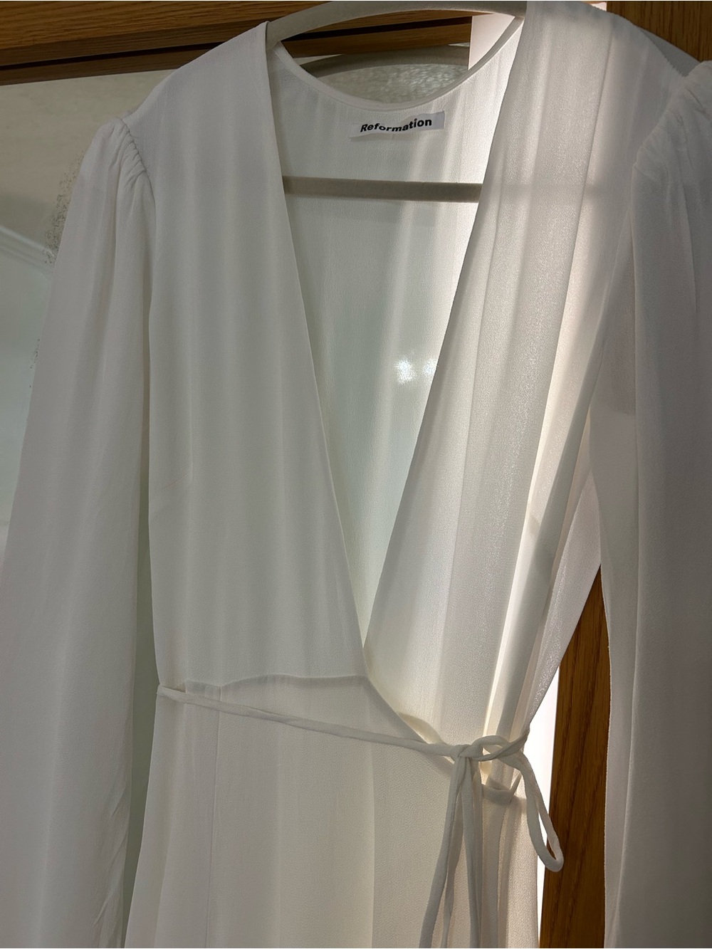 Reformation Wrap Dress Cole maxi Dress in good condition - Picture 12 of 14